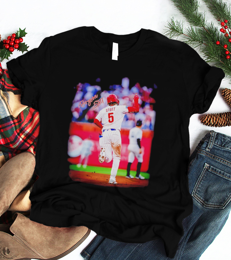 Philadelphia Phillies Bryson Stott 5 Baseball Game Action T-Shirt