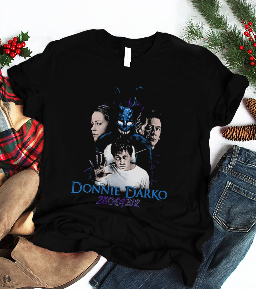 Donnie Darko 28 06 42 12 Characters And Mask T-Shirt