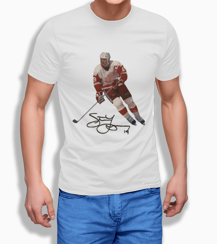 Steve Yzerman Detroit Red Wings Captain 19 Hockey Legend T-Shirt