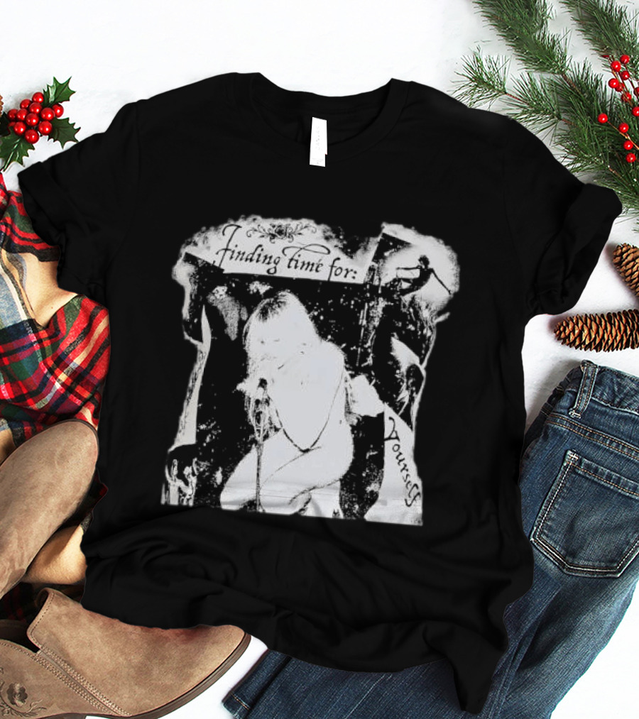 Finding Time For Yourself Singing Woman Retro Vibe T-Shirt