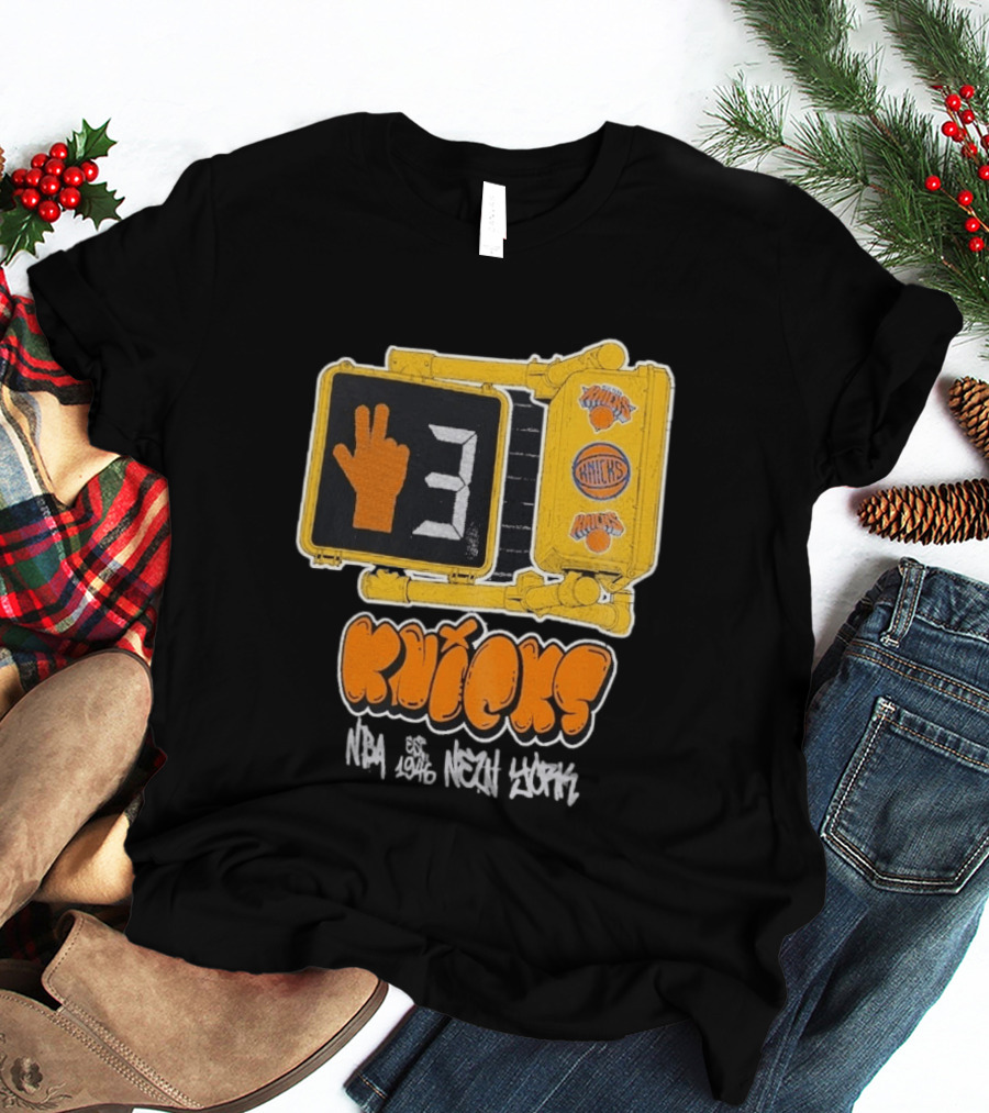Knicks NBA Street Style Hand Sign Look B4 Crossing T-Shirt