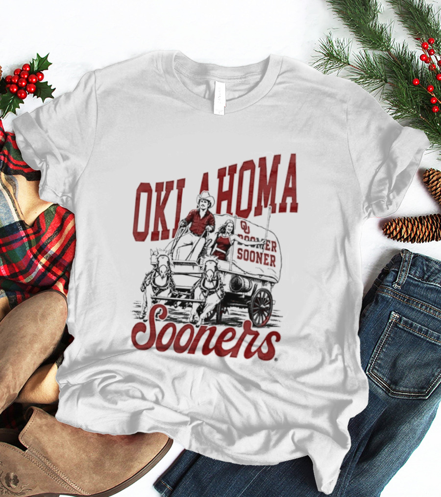 Oklahoma Sooners Boomer Sooner Horse Drawn Wagon T-Shirt
