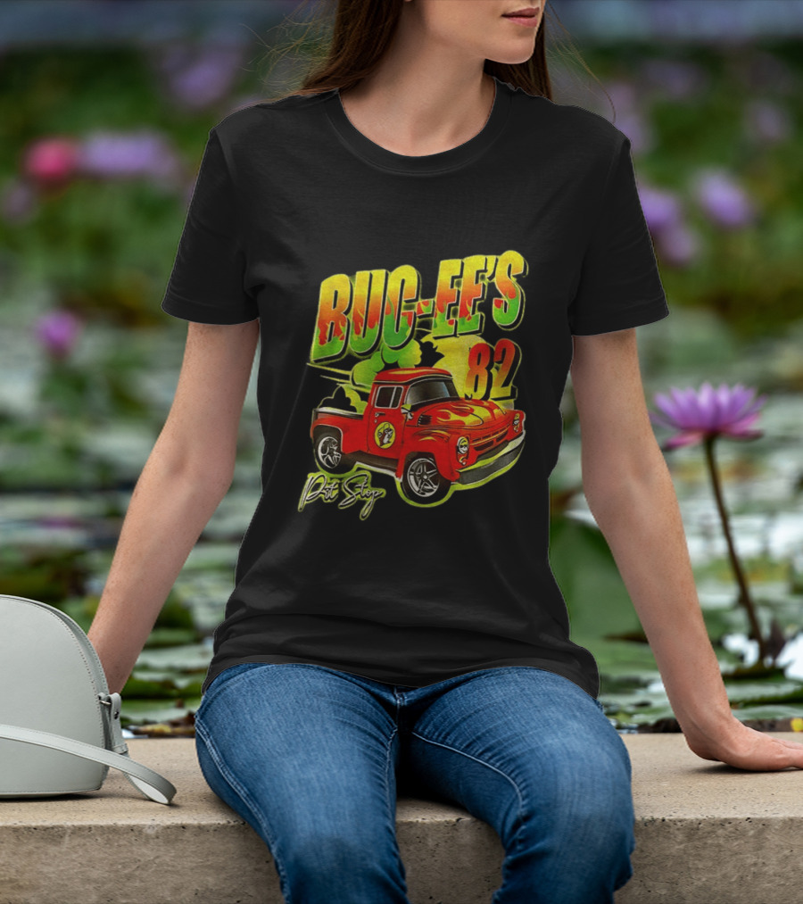 Buc Ee's 82 Pit Stop Vintage Red Truck T-Shirt