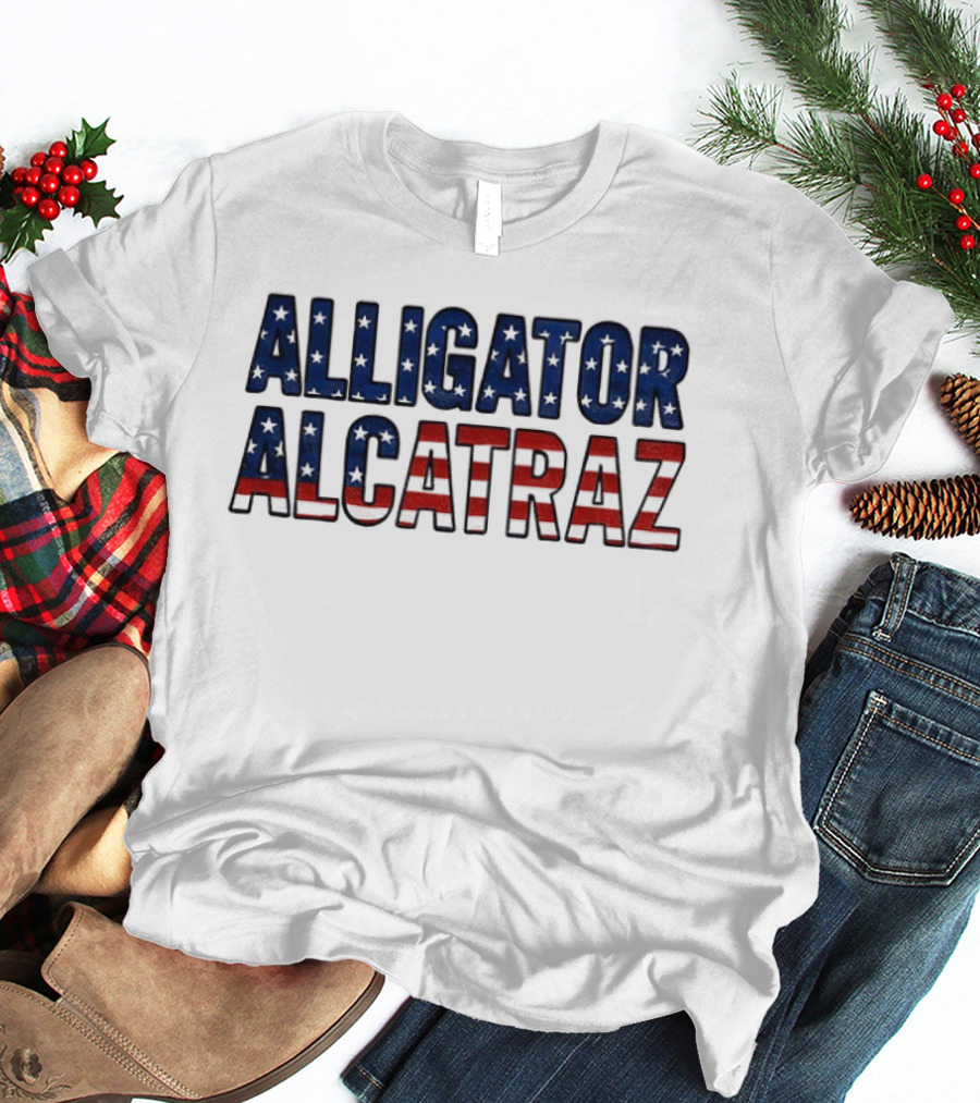Alligator Alcatraz American Flag Patriotic Stars Stripes T-Shirt