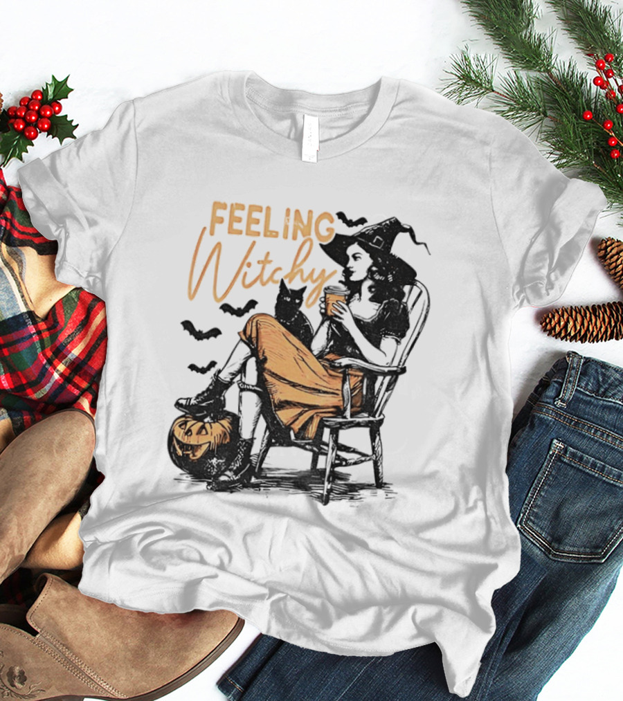 Feeling Witchy Witch With Pumpkin And Bats Halloween Vibes T-Shirt