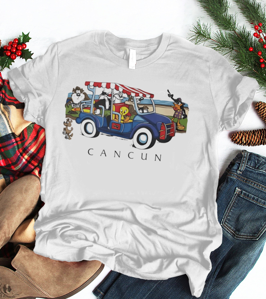 Looney Tunes Cancun Beach Adventure Golf Cart Bugs Tweety Daffy T-Shirt