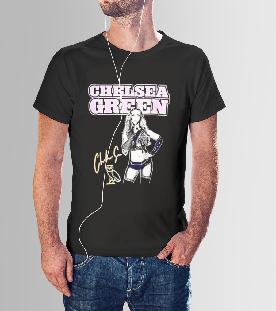 Chelsea Green Wrestling Owl Gesture Signature T-Shirt