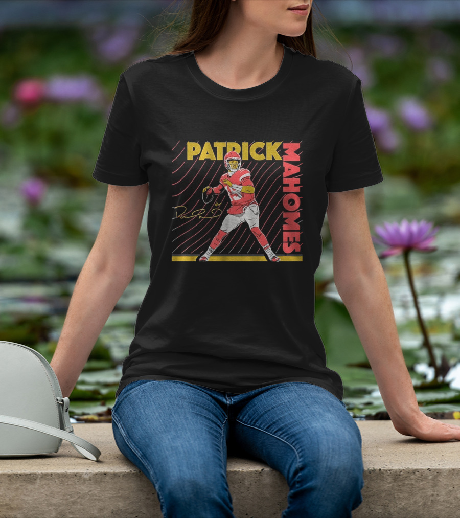 Patrick Mahomes Kansas City Chiefs Football Player Signature T-Shirt