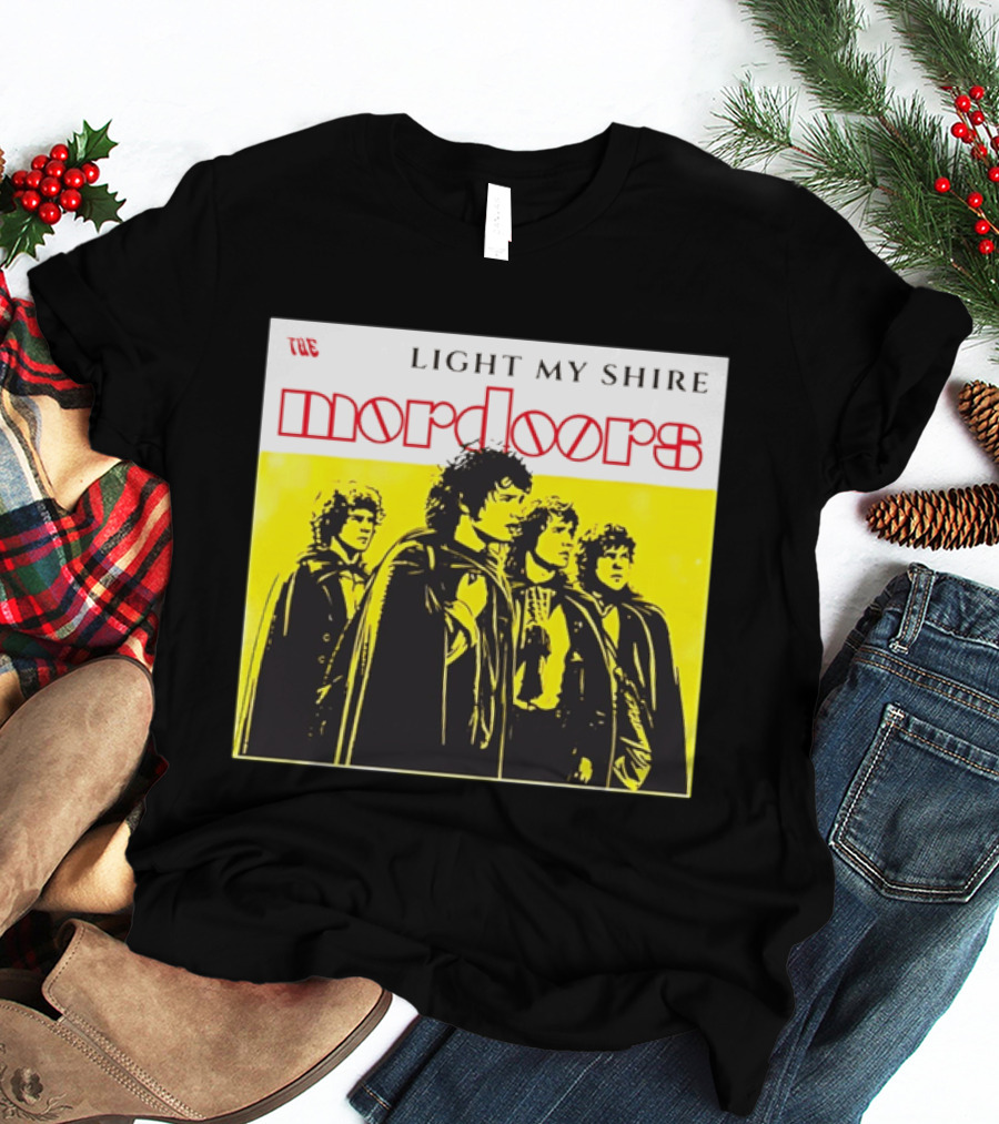 The Light My Shire Mordoors Four Hobbits Cloaks Yellow T-Shirt