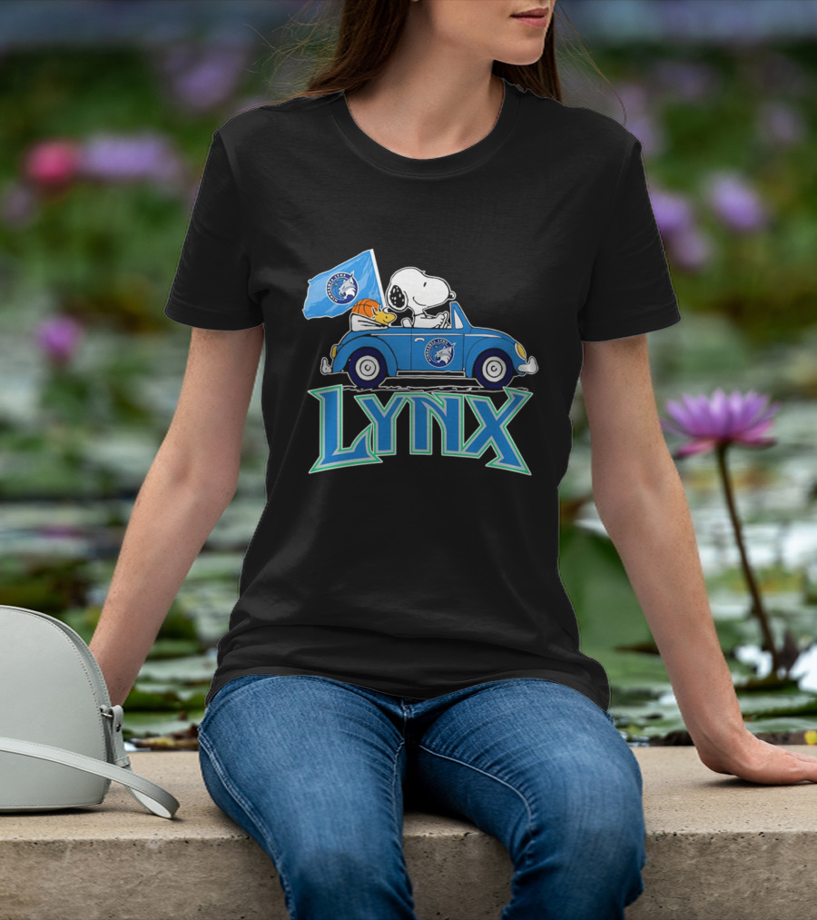 Minnesota Lynx Snoopy Driving Beetle Car With Team Flag T-Shirt