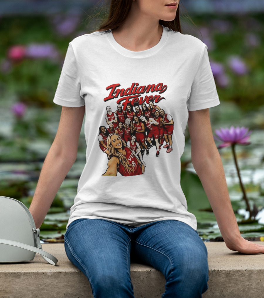 Indiana Fever Team Selfie Caitlin Clark Sophie Cunningham T-Shirt