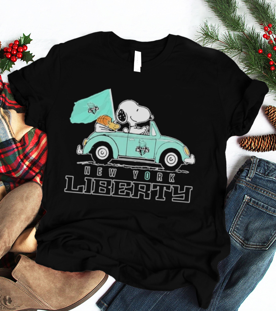 Snoopy Driving Car New York Liberty WNBA Basketball T-Shirt