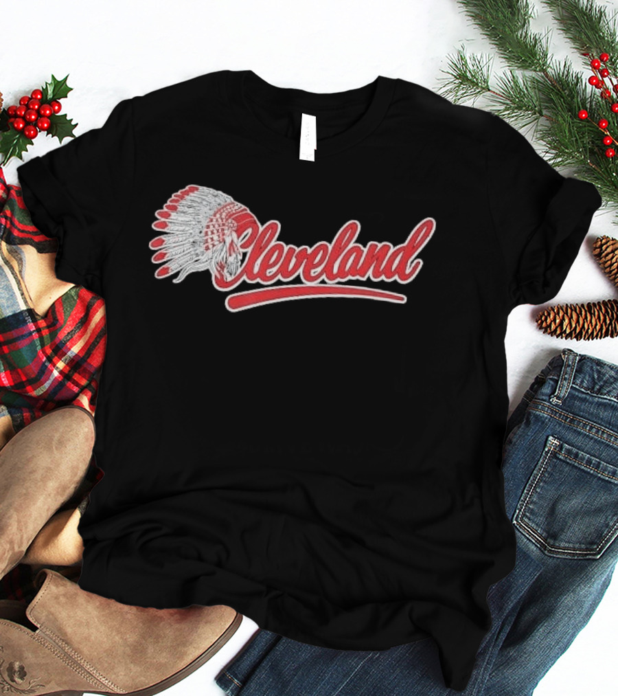 Cleveland Native American Feather Headdress Distressed Script T-Shirt