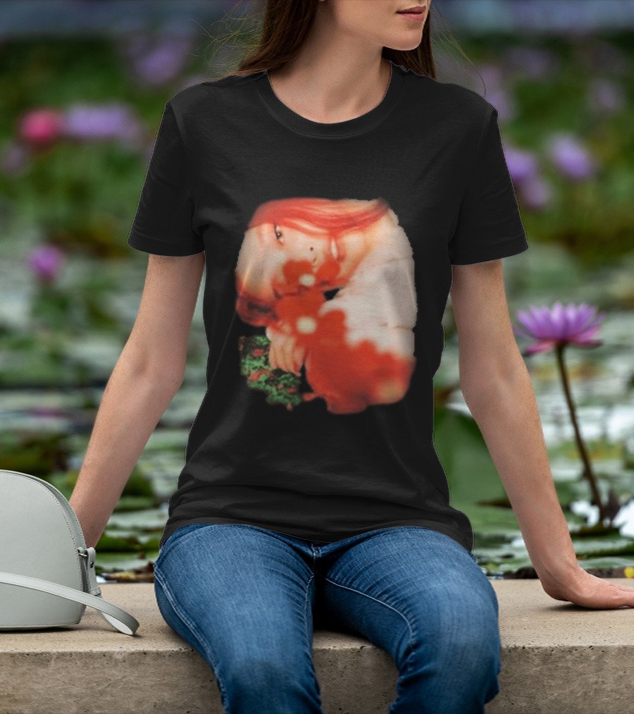 Complex Jennie Flower Photo Red Hair Aesthetic T-Shirt