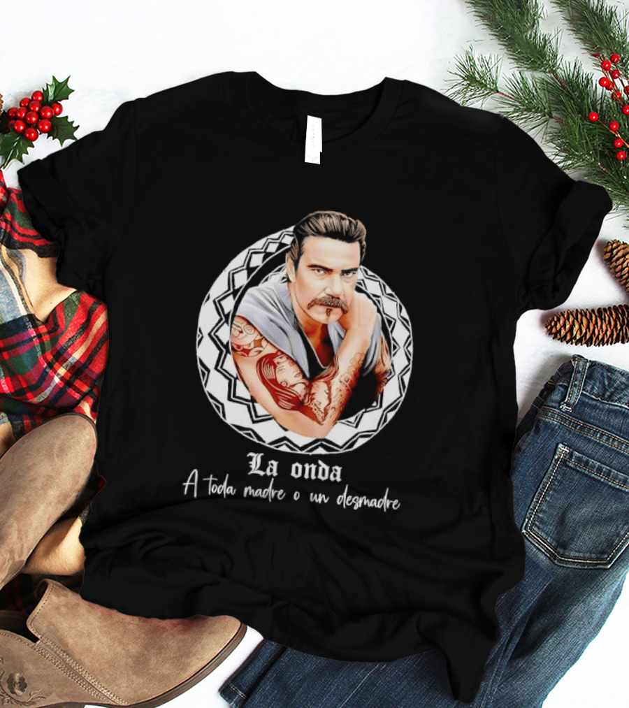 La Onda A Toda Madre O Un Desmadre Tattooed Man Mustache Geometric T-Shirt