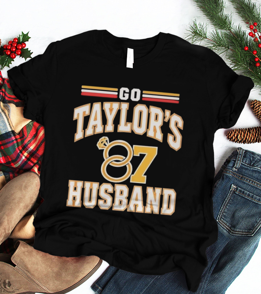 Go Taylor's 87 Husband Interlocking Engagement Rings Diamond T-Shirt