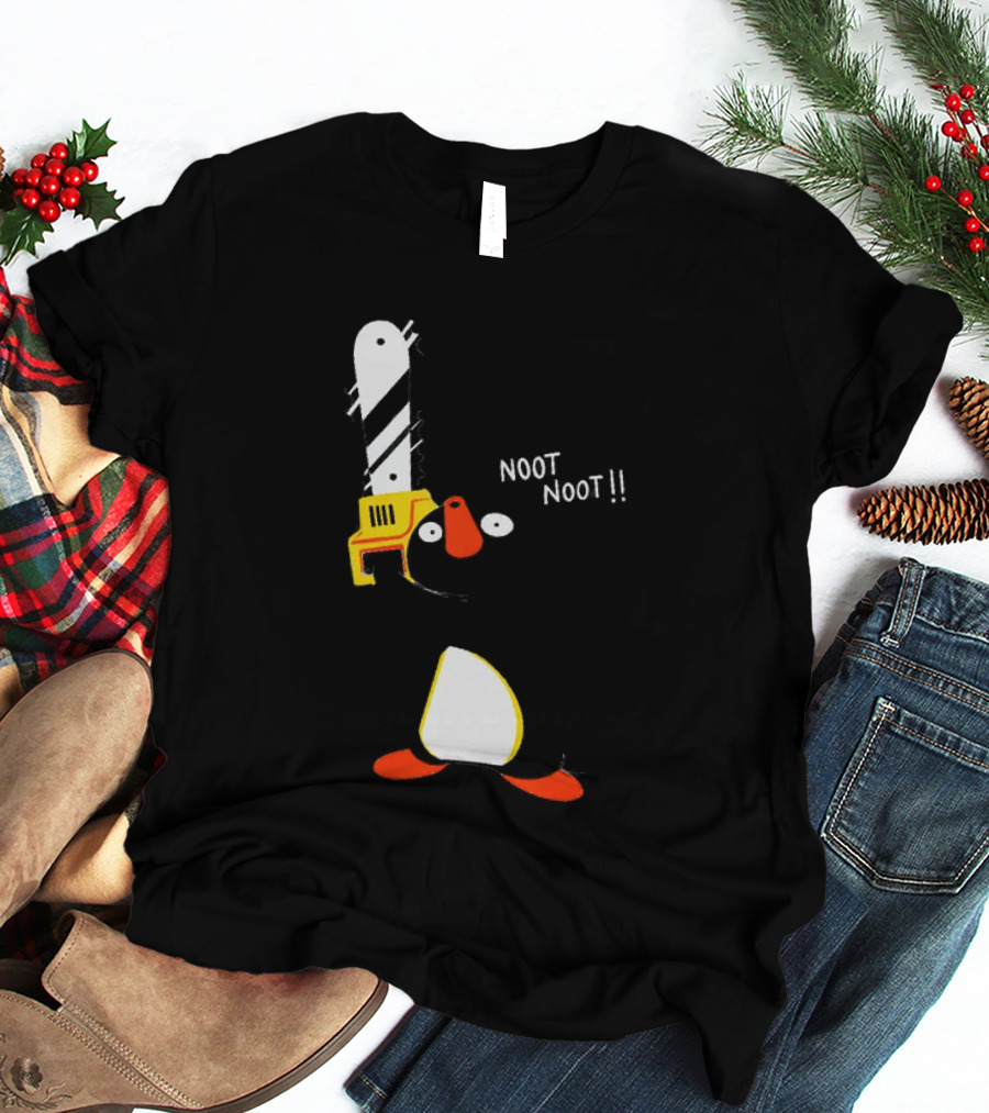 Pingu Chainsaw Noot Noot!! T-Shirt