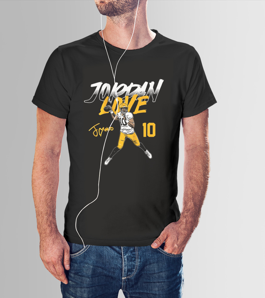Jordan Love 10 Signature Pose Green Bay Packers T-Shirt