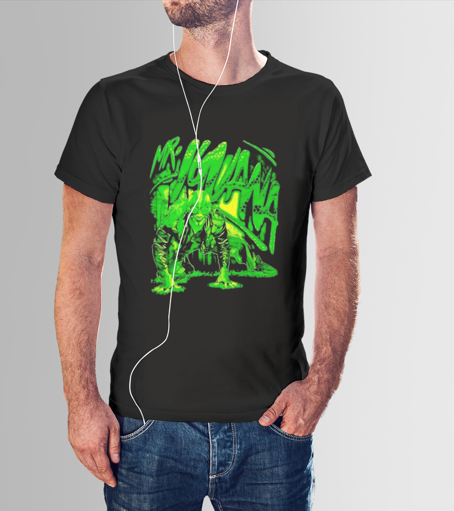 Mr Iguana Crouching Mexican Luchador Green Lizard Scale Graffiti T-Shirt