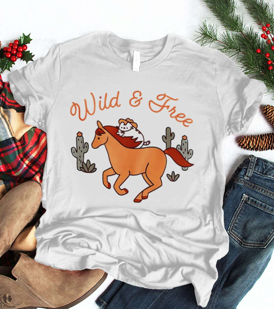 Wild And Free Cartoon Cowboy Cat Galloping Horse Cactus Scene T-Shirt