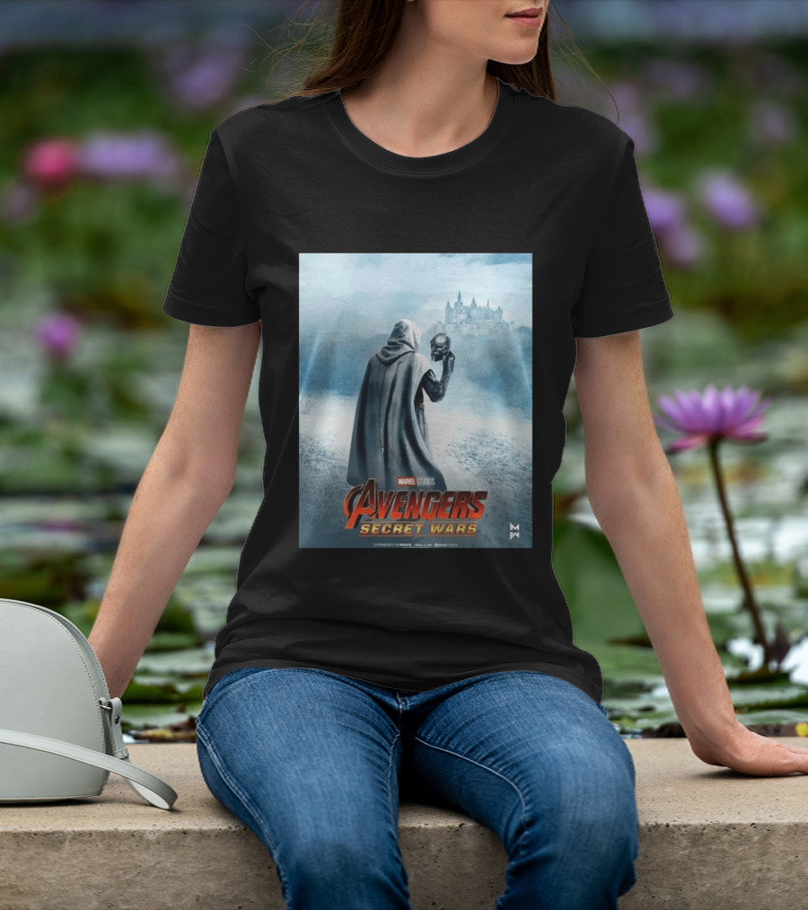 Marvel Studios Avengers Secret Wars Doctor Doom Hooded Villain Castle T-Shirt