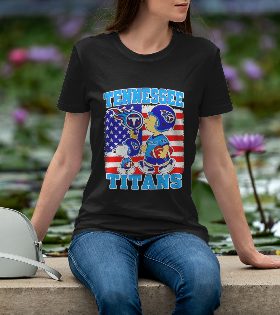 Tennessee Titans Snoopy Woodstock American Flag NFL Football 2026 T-Shirt