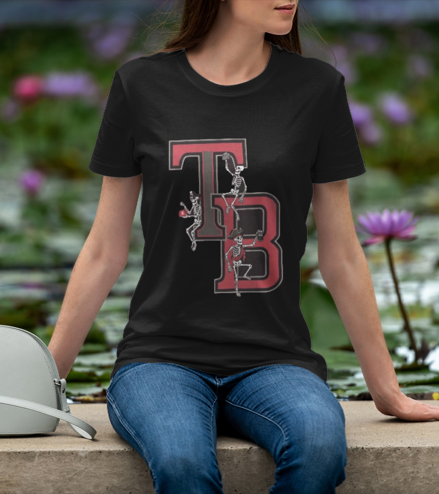 Tampa Bay Buccaneers TB Pirate Skeletons Football T-Shirt