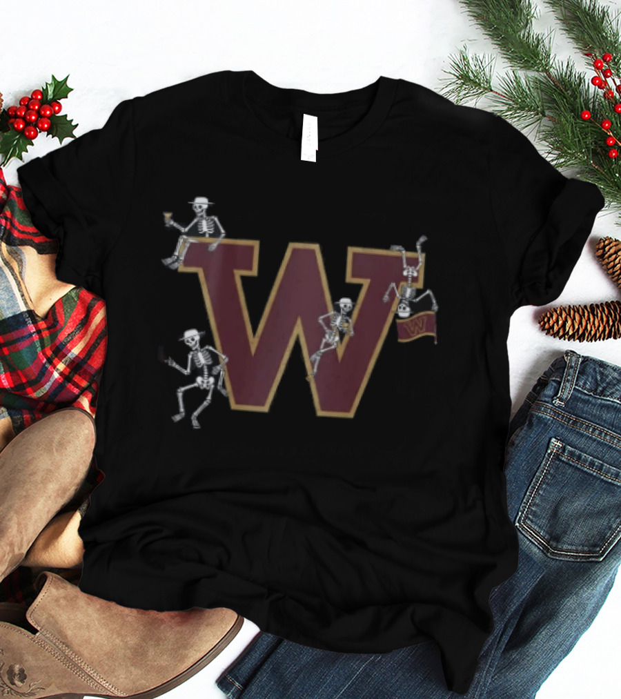 Washington Commanders Skeletons Drinking Party With W T-Shirt
