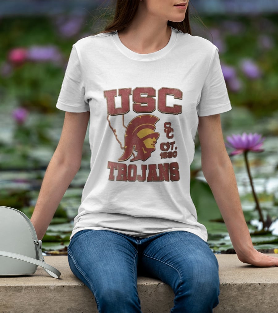 USC Trojans Est 1880 Helmet California State Map Sign T-Shirt