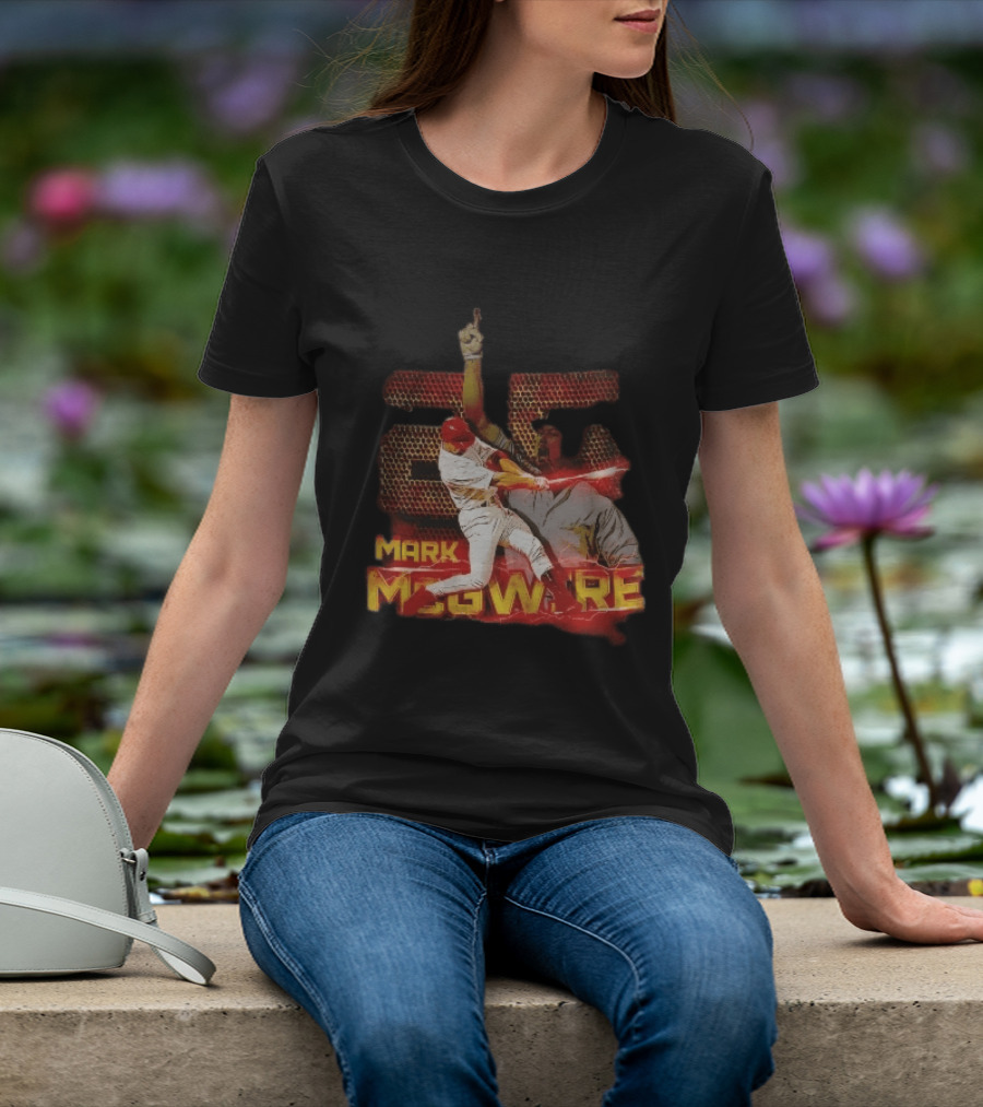 Mark McGwire Baseball Dynamic Red Lightning Swing T-Shirt