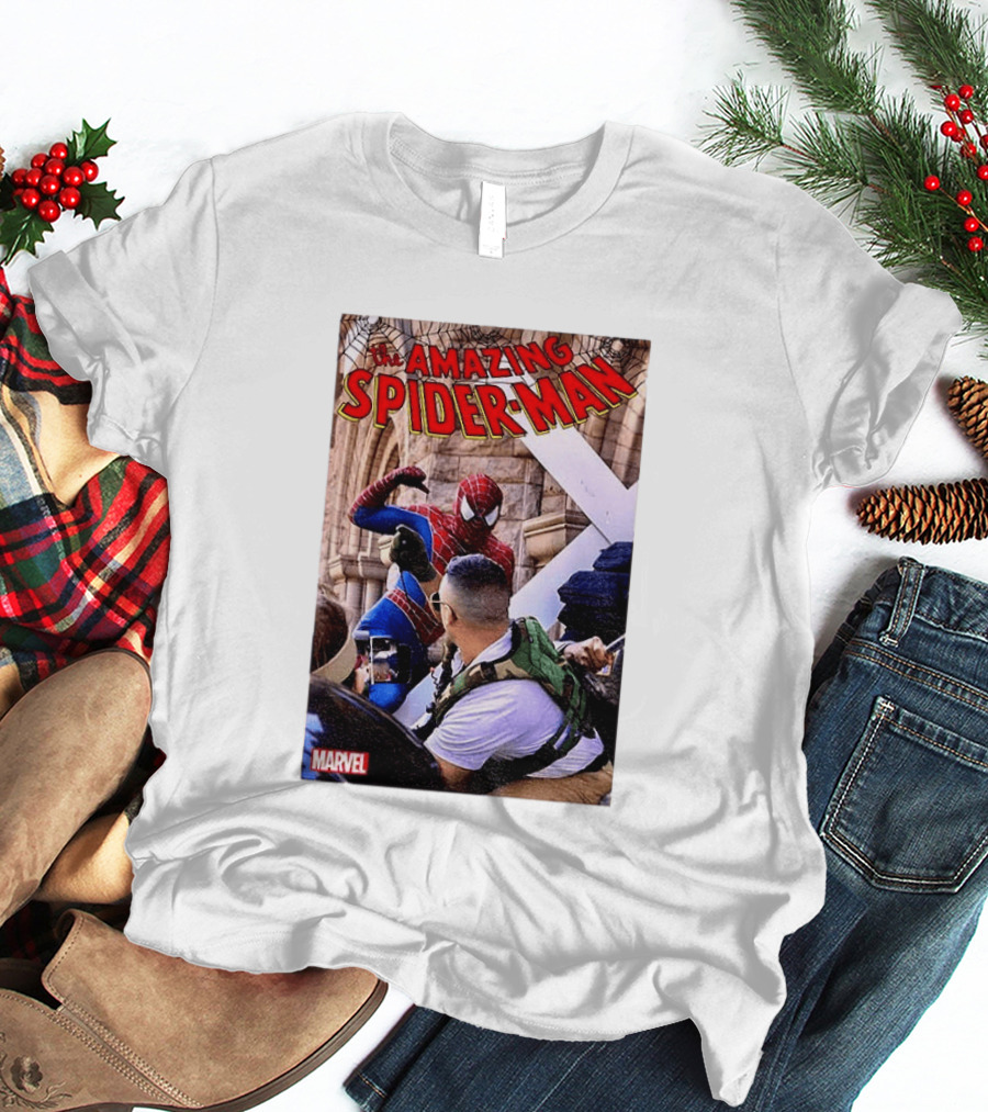 The Amazing Spider Man Marvel Comic Scene T-Shirt