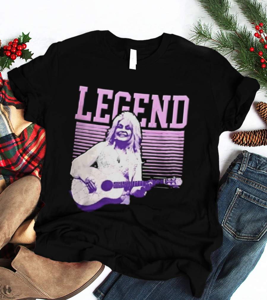 Legendary Female Country Singer Acoustic Guitar Pink Halftone Stripes T-Shirt