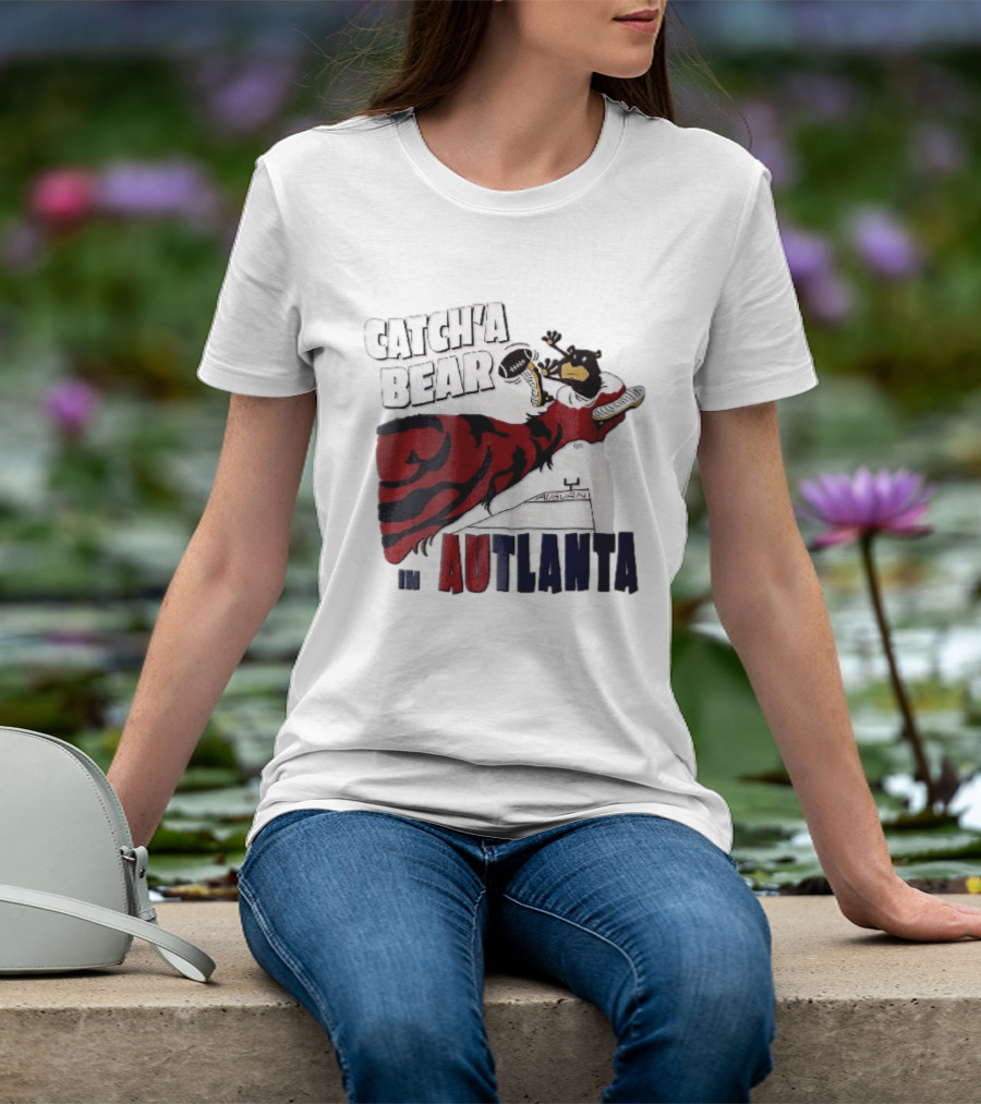Catch A Bear Auburn Tigers Autlanta Football Cartoon T-Shirt