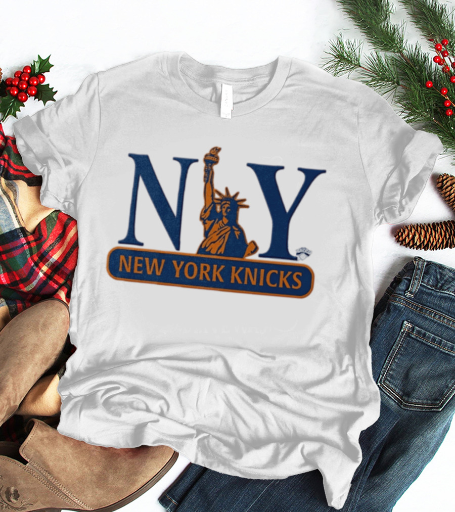 New York Knicks NY Statue Of Liberty T-Shirt