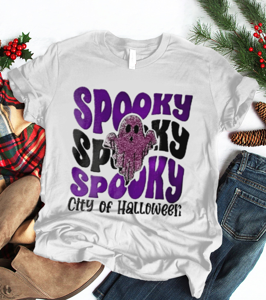 Spooky City Of Halloween Pink Glitter Ghost Retro Groovy T-Shirt