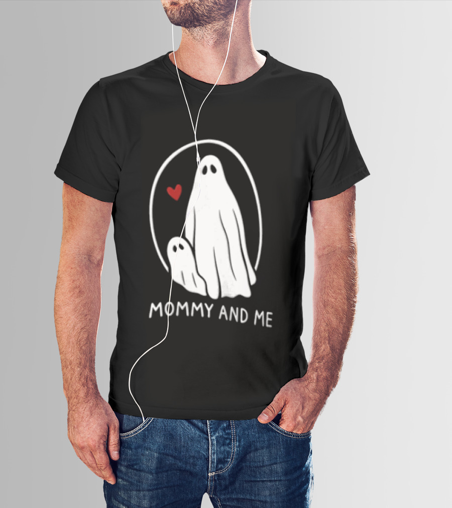 Mommy And Me Ghosts Heart Halloween Matching T-Shirt
