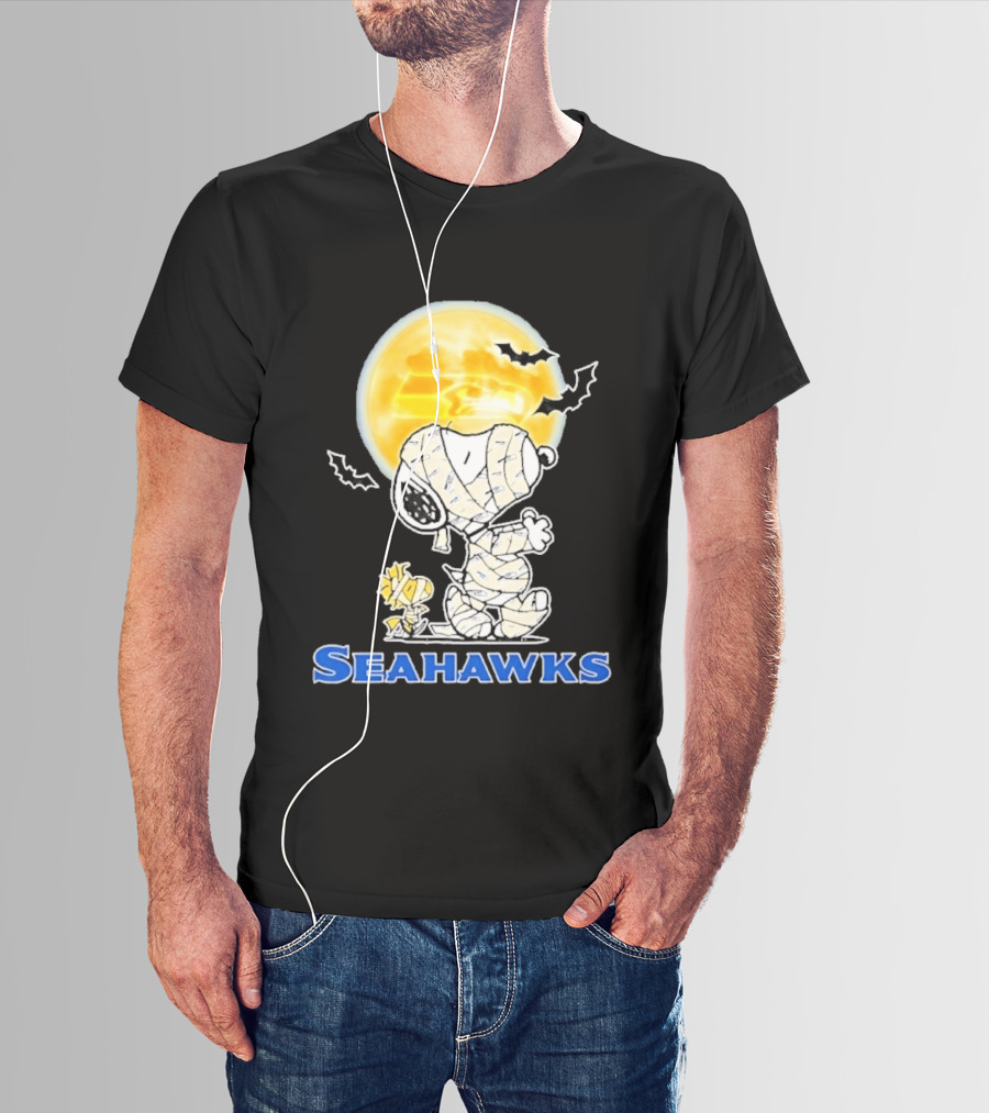 Seattle Seahawks Snoopy Mummy Halloween Moon T-Shirt