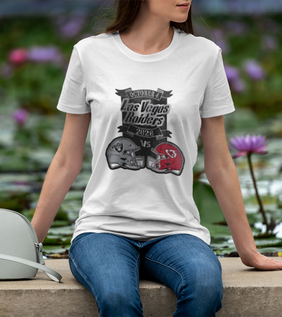 Las Vegas Raiders Vs 2026 October 4 Red Silver Opposing Football Helmets T-Shirt
