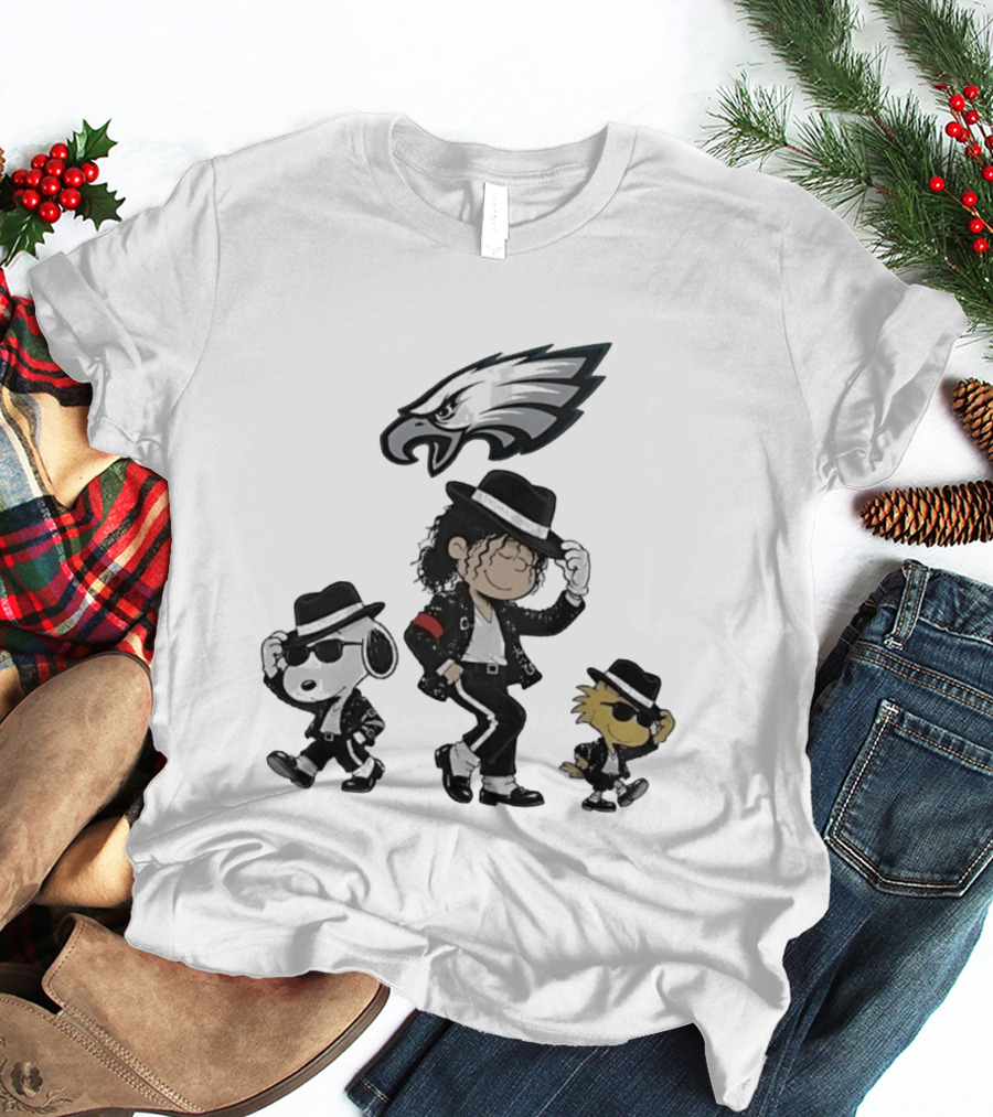 Philadelphia Eagles Snoopy Charlie Brown Woodstock Pop Rock Dancing T-Shirt