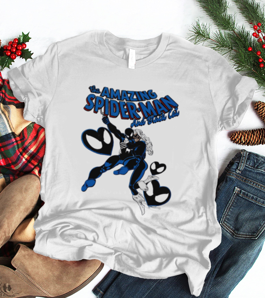 The Amazing Spider Man Hugs Black Cat With Hearts T-Shirt