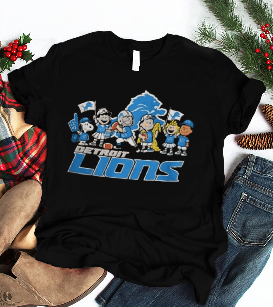 Detroit Lions Noel Peanuts Characters Christmas Football Celebration T-Shirt