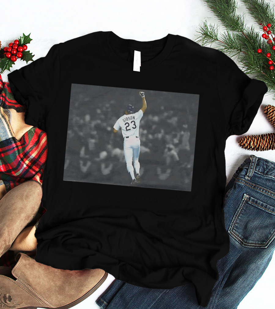 Kirk Gibson 23 Los Angeles Dodgers Baseball Celebration Iconic Moment T-Shirt