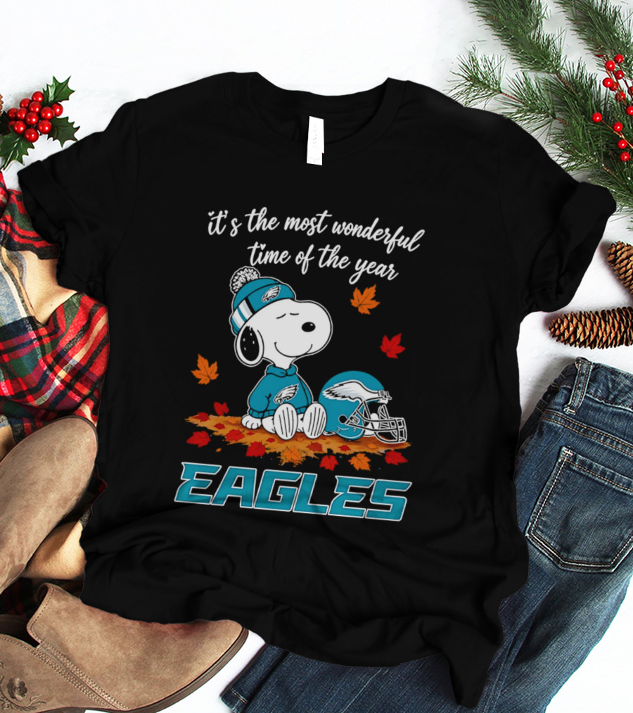 Snoopy Philadelphia Eagles It's The Most Wonderful Time Of The Year T-Shirt
