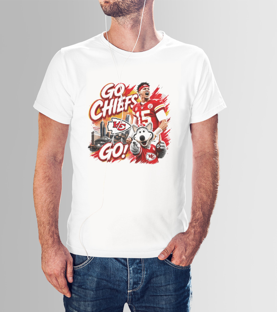Go Chiefs Kansas City Patrick Mahomes 15 KC Football T-Shirt