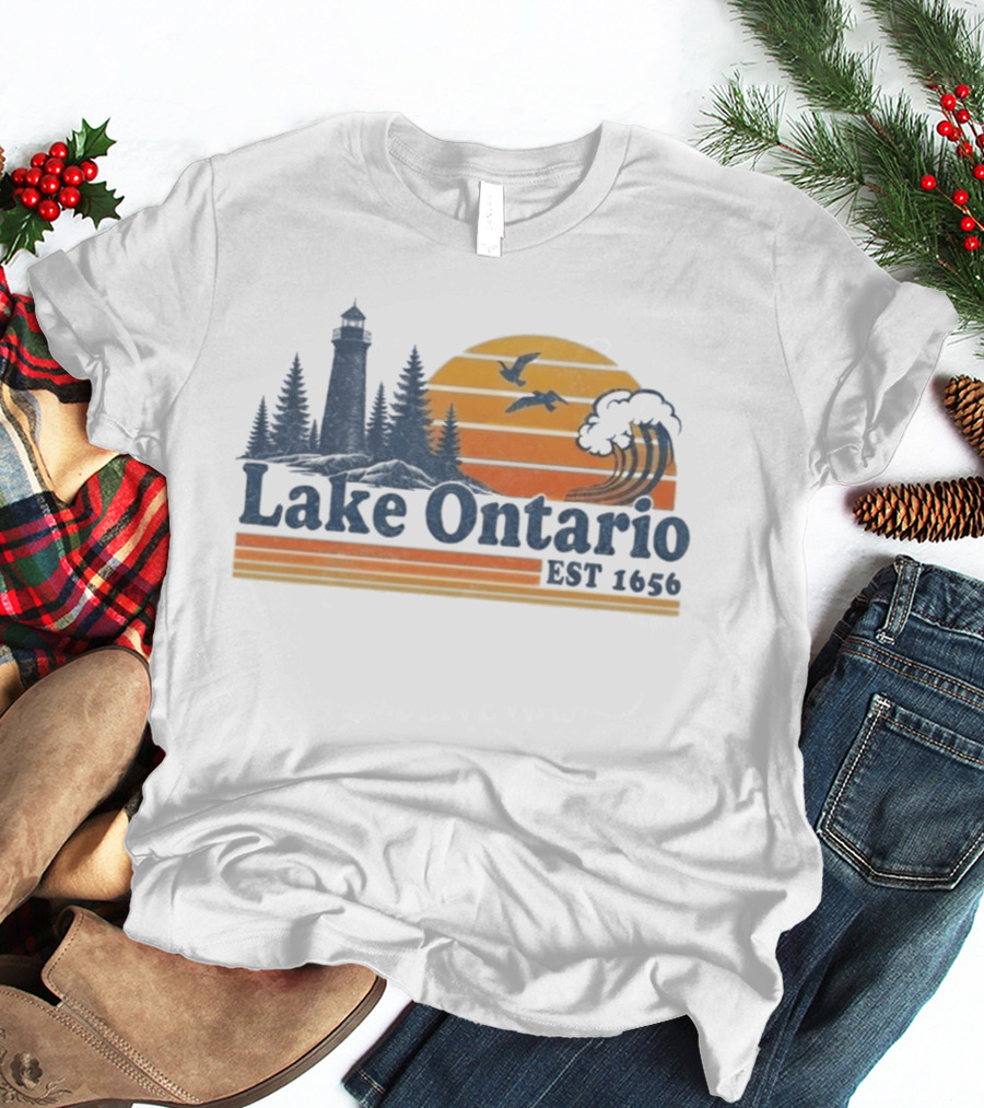 Lake Ontario Est 1656 Lighthouse Sunset Tree Birds T-Shirt