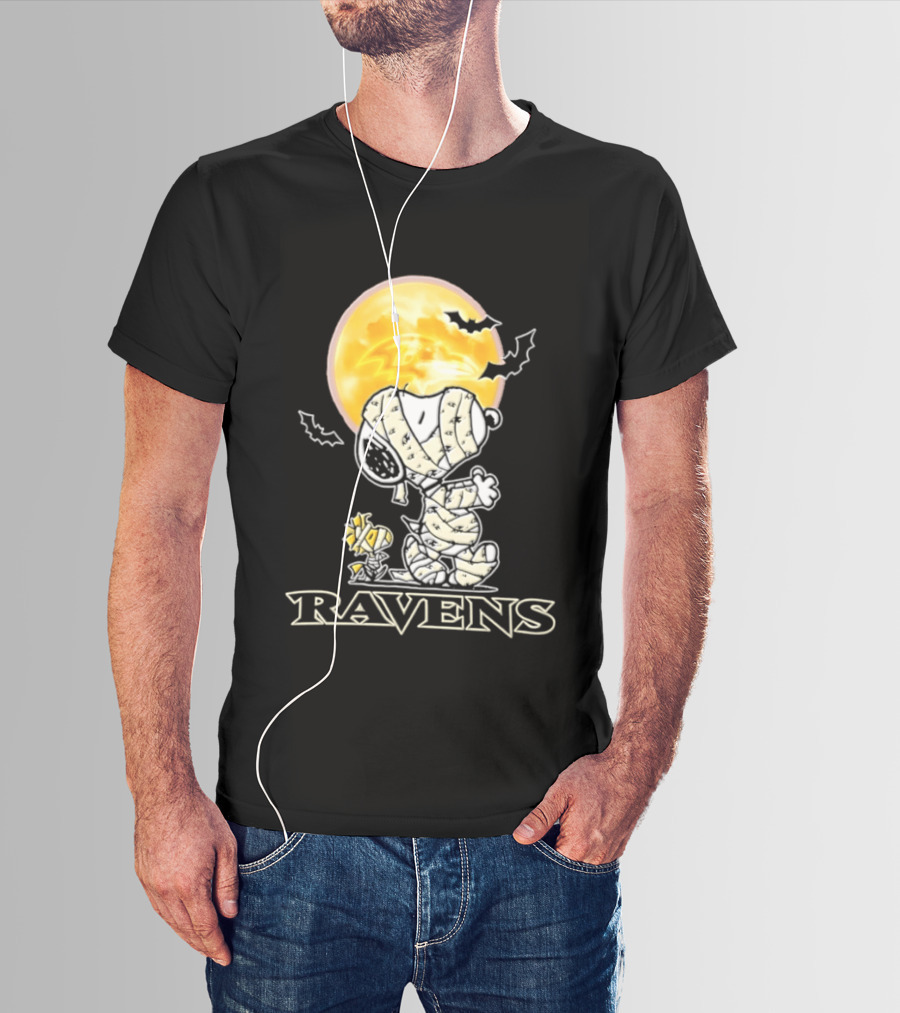 Ravens Halloween Snoopy Woodstock Mummy Festive 2026 T-Shirt