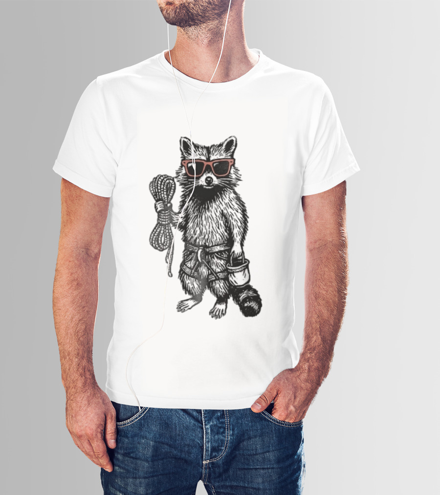 Raccoon Climber Rope Chalk Bag Sunglasses T-Shirt