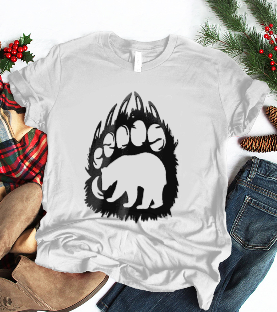 Black Sharp Clawed Grizzly Bear Paw Walking Silhouette Animal Print T-Shirt