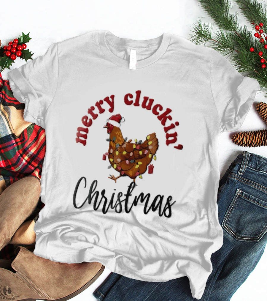 Merry Cluckin Christmas Chicken Santa Hat Colorful String Lights T-Shirt