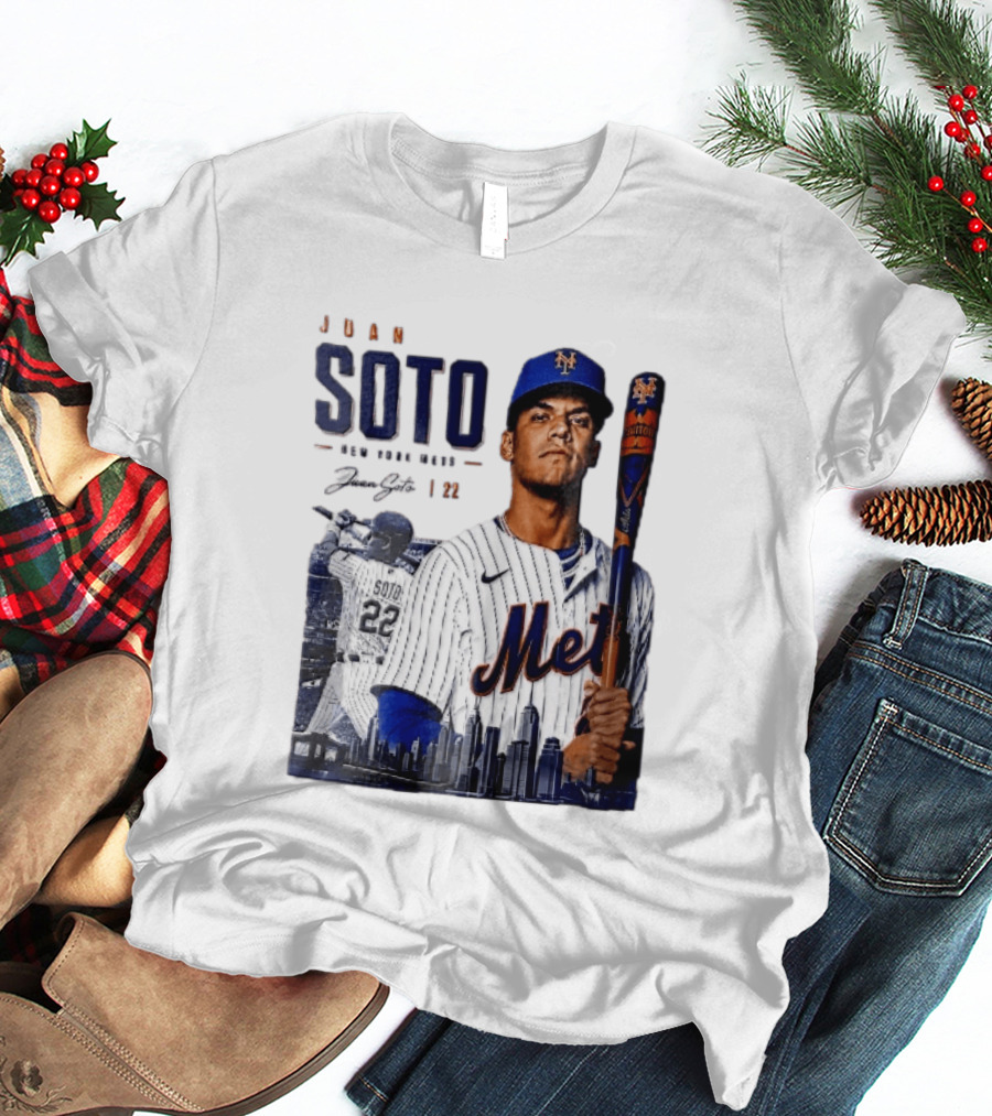 Juan Soto New York Mets MLB 22 Player Batting Skyline Collage T-Shirt